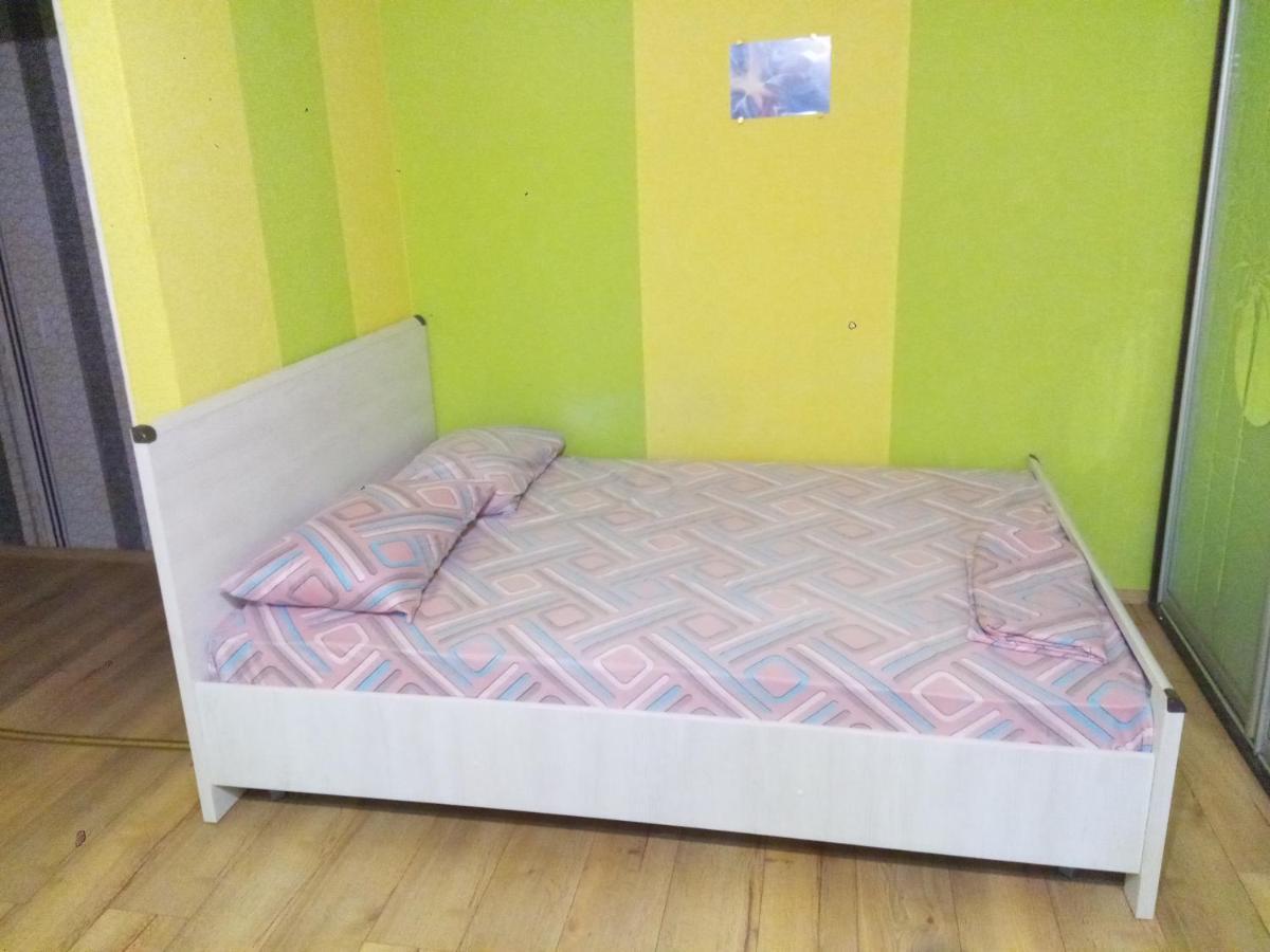 Район Деснянской Правды Apartment Chernihiv Exterior photo